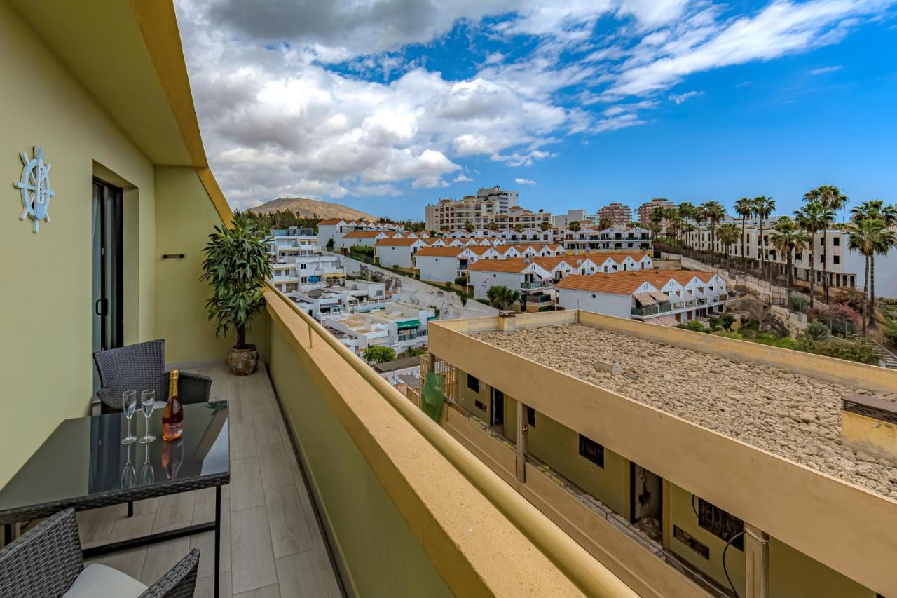 Newly Reformed Apartment With Sea View And Pool, Near The Beach, In Playa De Las Americas Exterior photo