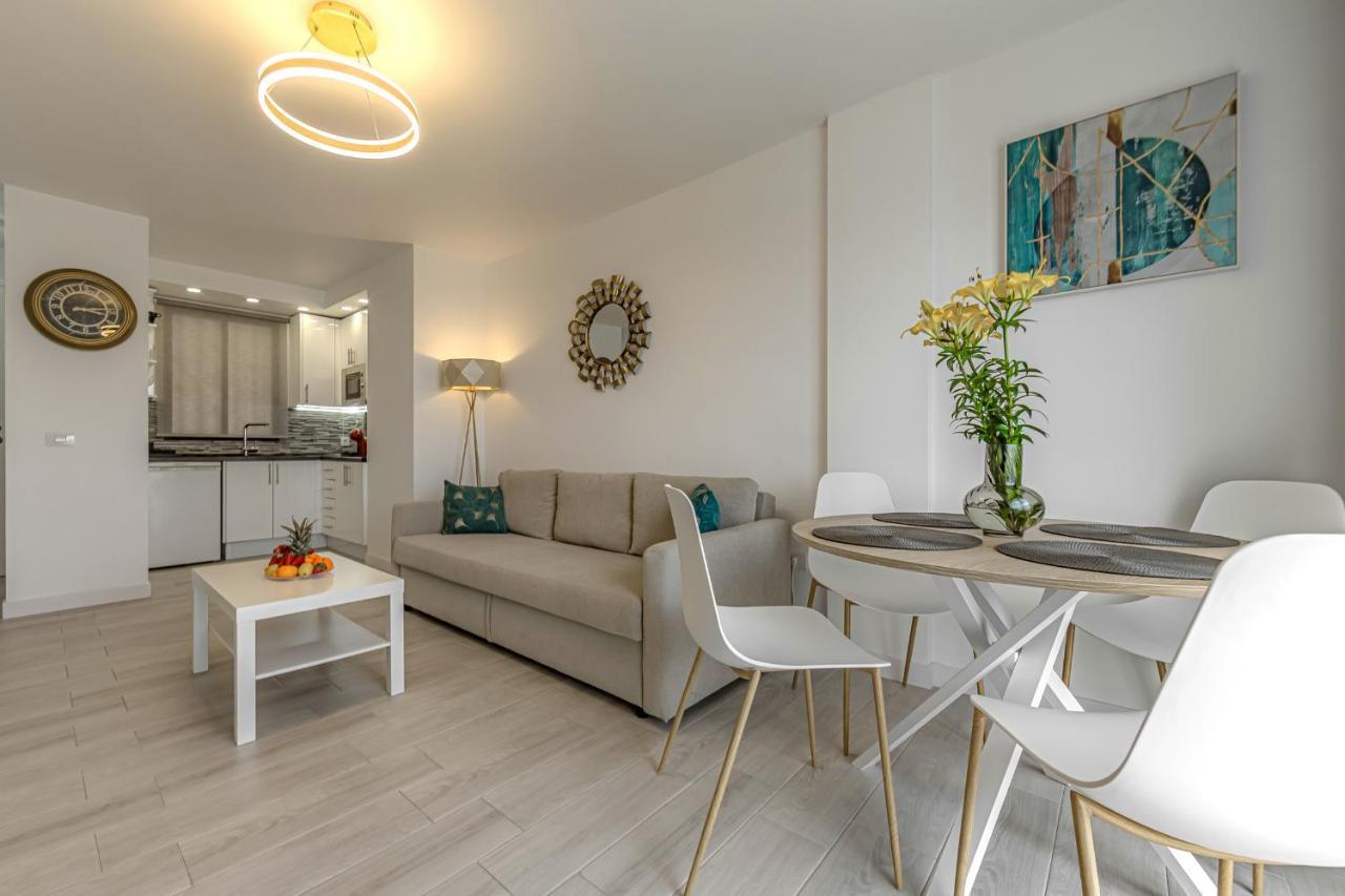 Newly Reformed Apartment With Sea View And Pool, Near The Beach, In Playa De Las Americas Exterior photo